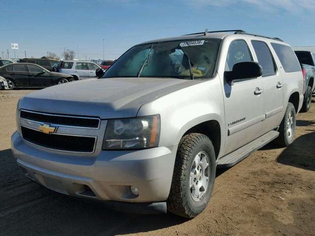 3GNFK163X7G154899 - 2007 CHEVROLET SUBURBAN K SILVER photo 2