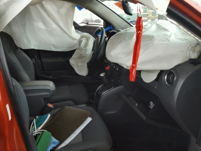 1J4NT4FBXAD612188 - 2010 JEEP COMPASS SP ORANGE photo 5
