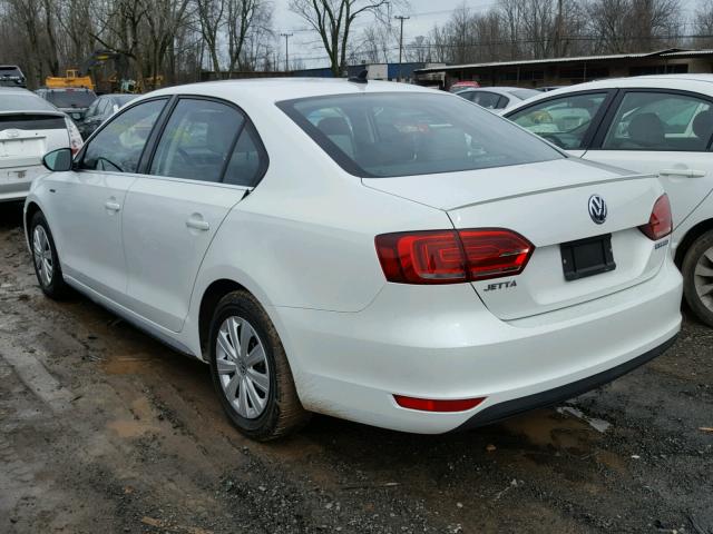 3VW637AJ8DM253164 - 2013 VOLKSWAGEN JETTA HYBR WHITE photo 3