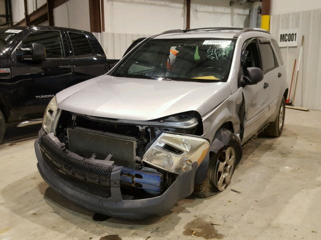 2CNDL13F156149932 - 2005 CHEVROLET EQUINOX LS SILVER photo 2