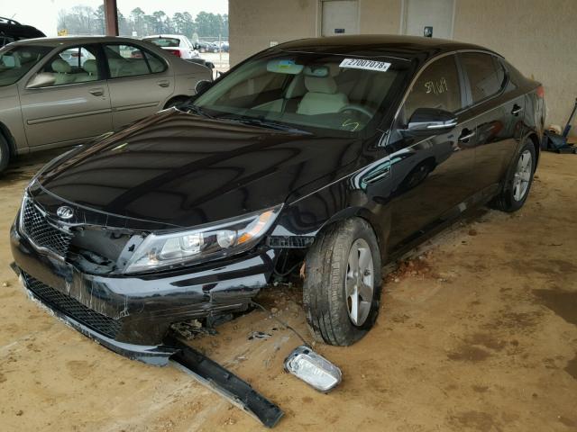 5XXGM4A78EG324650 - 2014 KIA OPTIMA LX BLACK photo 2