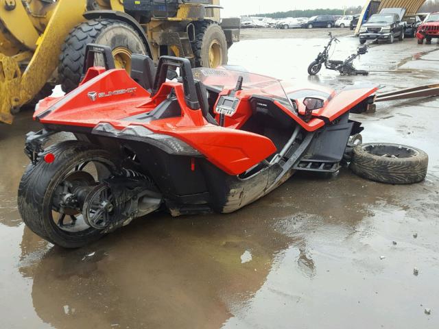 57XAAPFA0F5103867 - 2015 POLARIS SLINGSHOT RED photo 4