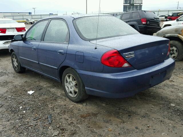 KNAFB121435225994 - 2003 KIA SPECTRA BA BLUE photo 3