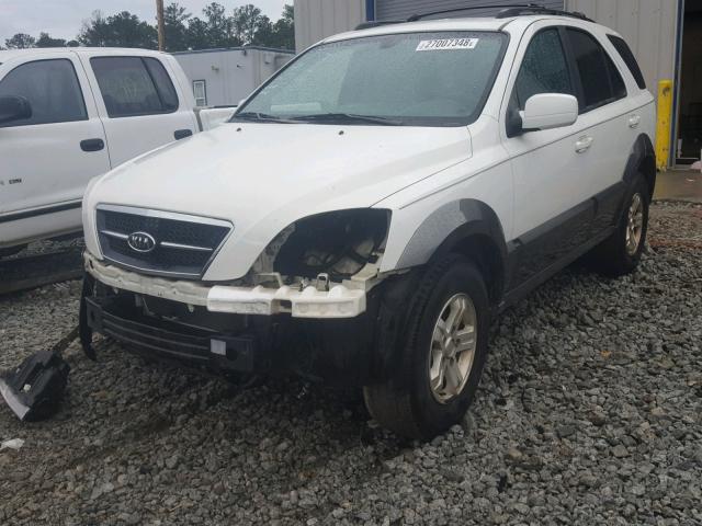 KNDJD733765600212 - 2006 KIA SORENTO EX WHITE photo 2