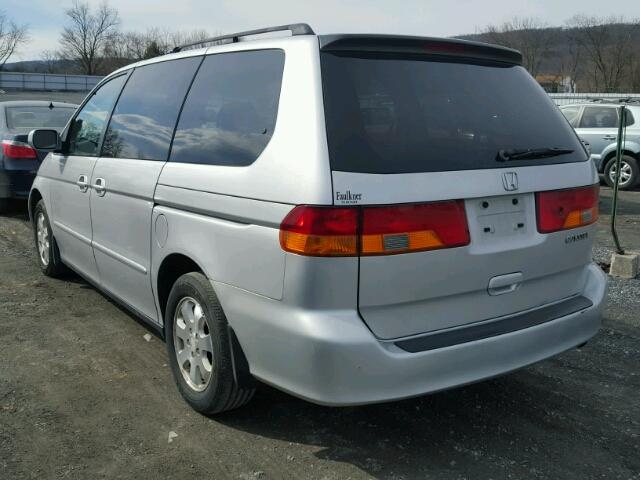 2HKRL18042H559873 - 2002 HONDA ODYSSEY EX SILVER photo 3