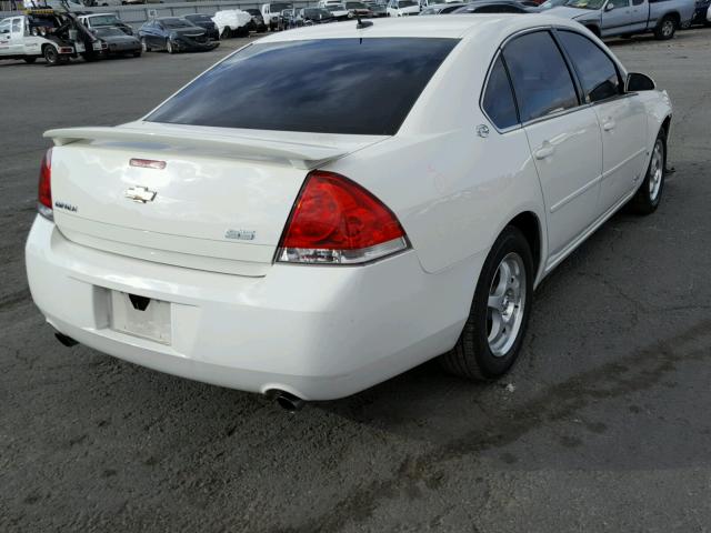 2G1WD58C769159762 - 2006 CHEVROLET IMPALA SUP WHITE photo 4