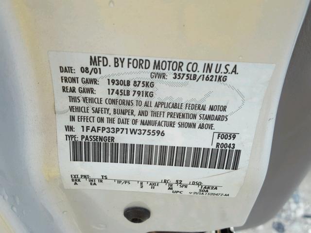 1FAFP33P71W375596 - 2001 FORD FOCUS LX SILVER photo 10