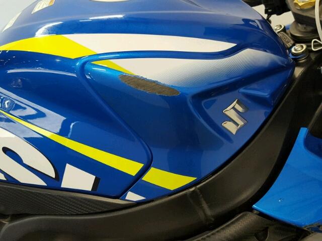 JS1GN7FA0G2101010 - 2016 SUZUKI GSX-R600 BLUE photo 17