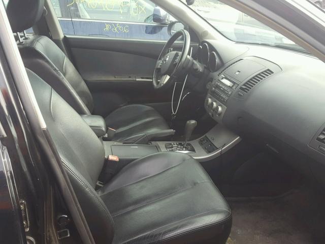 1N4BL11D55C392007 - 2005 NISSAN ALTIMA SE BLACK photo 5