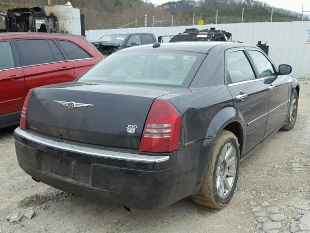 2C3AA63H85H149124 - 2005 CHRYSLER 300C BLACK photo 4