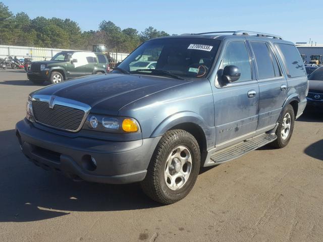5LMFU28A4YLJ28140 - 2000 LINCOLN NAVIGATOR 蓝色 照片 2