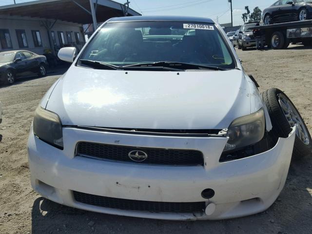 JTKDE177360136863 - 2006 TOYOTA SCION TC 白色 照片 9