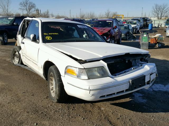 2FAFP74W0XX169286 - 1999 FORD CROWN VICT WHITE photo 1