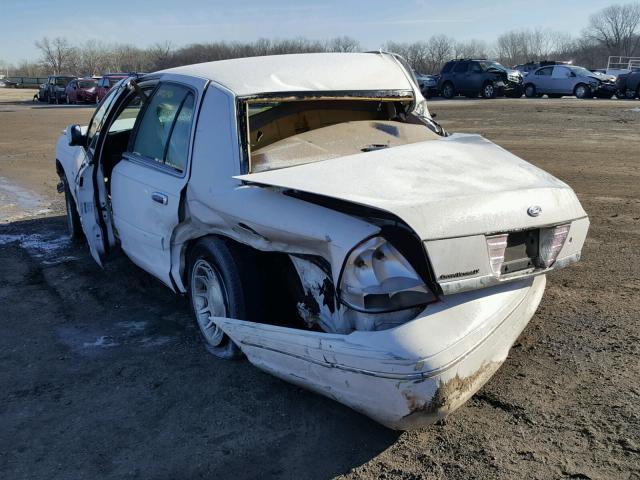 2FAFP74W0XX169286 - 1999 FORD CROWN VICT WHITE photo 3