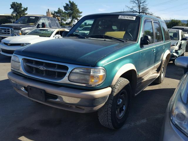 1FMZU34E5WZA95917 - 1998 FORD EXPLORER GREEN photo 2