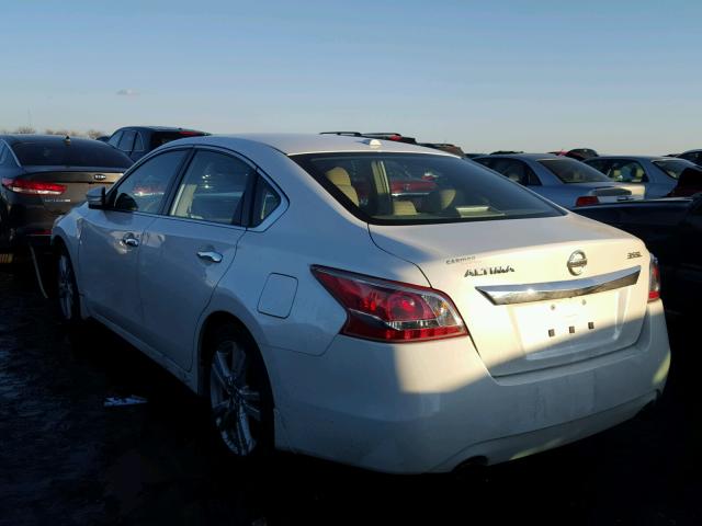 1N4BL3APXDC226506 - 2013 NISSAN ALTIMA 3.5 WHITE photo 3