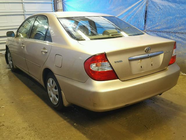 4T1BE32K52U056775 - 2002 TOYOTA CAMRY LE BEIGE photo 3