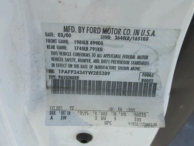 1FAFP3434YW285389 - 2000 FORD FOCUS SE WHITE photo 10