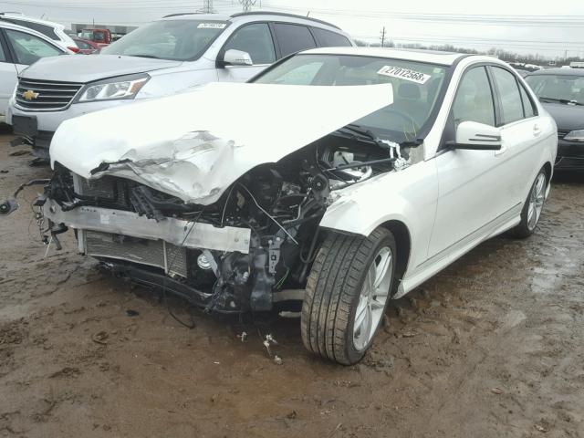 WDDGF8AB7EA896705 - 2014 MERCEDES-BENZ C 300 4MAT WHITE photo 2