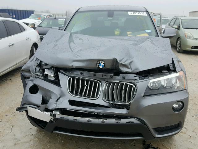 5UXWX9C53D0A25189 - 2013 BMW X3 XDRIVE2 ნაცრისფერი ფოტო 9