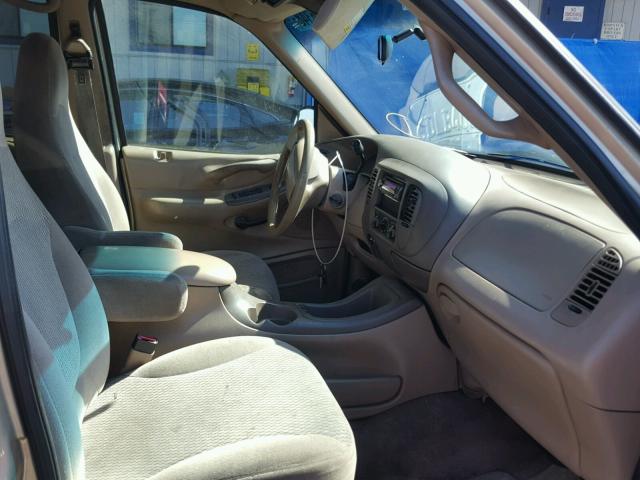 1FMRU17L0XLC53230 - 1999 FORD EXPEDITION GOLD photo 5