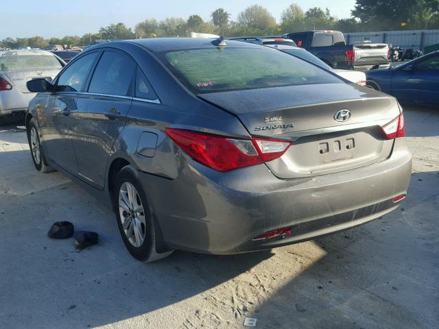 5NPEB4AC8CH419480 - 2012 HYUNDAI SONATA GLS GRAY photo 3