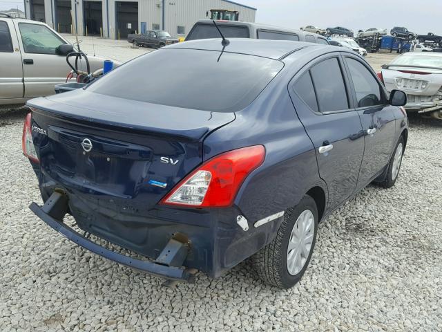 3N1CN7AP2CL912061 - 2012 NISSAN VERSA S BLUE photo 4