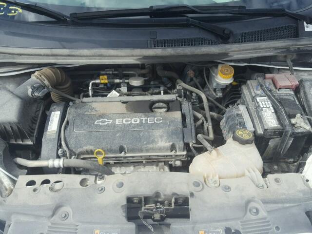 1G1JA6SH2E4206985 - 2014 CHEVROLET SONIC LS Սպիտակ լուսանկար 7