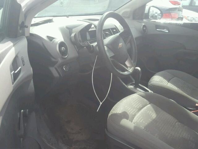 1G1JA6SH2E4206985 - 2014 CHEVROLET SONIC LS Սպիտակ լուսանկար 9