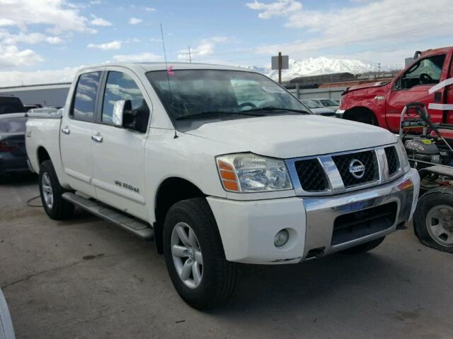 1N6AA07B75N548643 - 2005 NISSAN TITAN XE WHITE photo 1