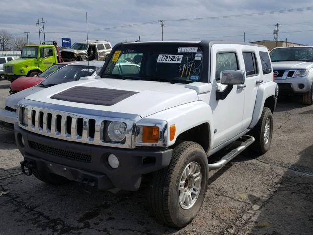 5GTDN13E778190027 - 2007 HUMMER H3 WHITE photo 2