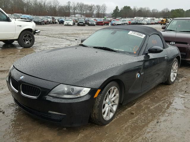 4USBU33507LW71130 - 2007 BMW Z4 3.0 BLACK photo 2