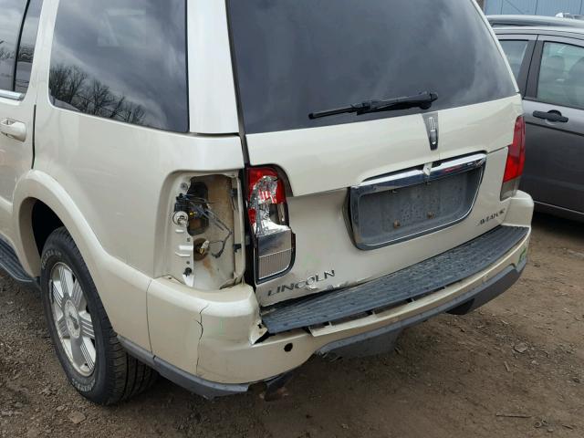 5LMEU88H85ZJ27867 - 2005 LINCOLN AVIATOR 米色 照片 9