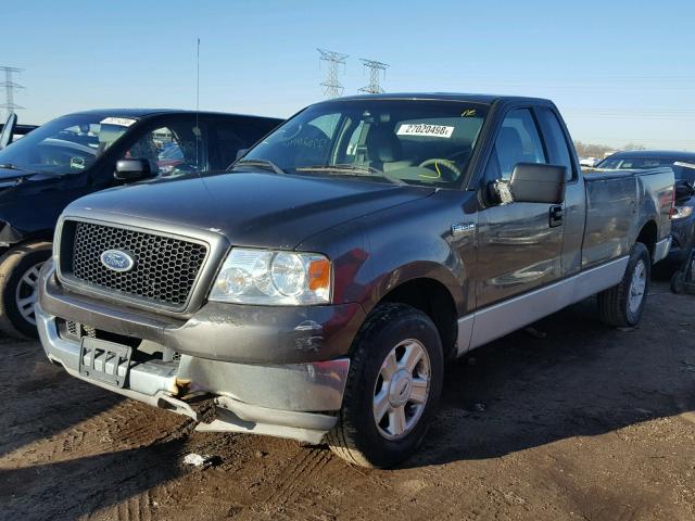 1FTRF12W54NB96250 - 2004 FORD F150 GRAY photo 2