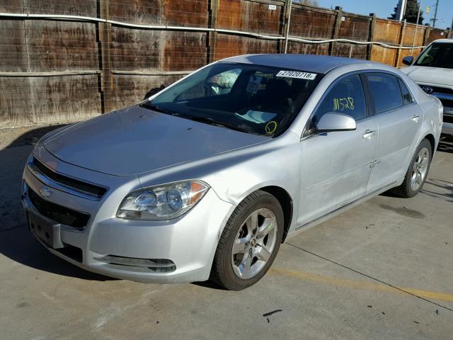 1G1ZH57B69F139380 - 2009 CHEVROLET MALIBU 1LT SILVER photo 2