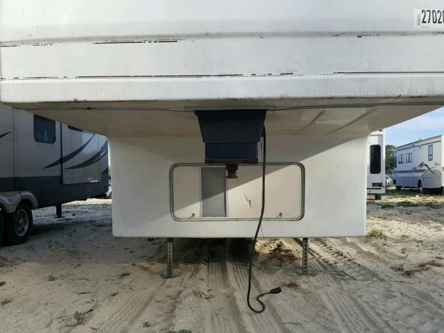 16F63B4R3T1010235 - 1996 CARR 5TH WHEEL WHITE photo 7