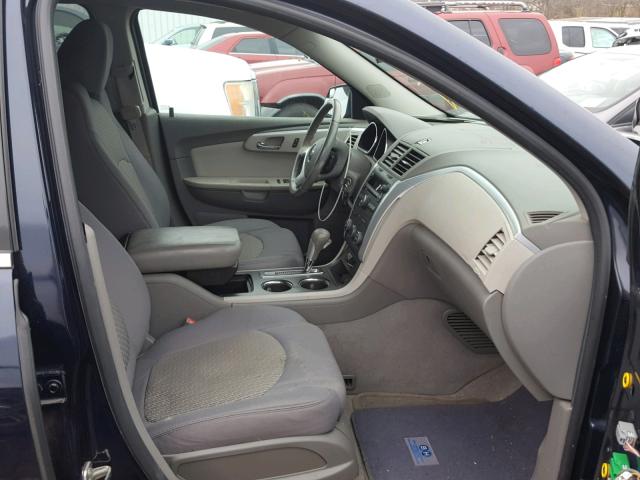 1GNKRGED1BJ385060 - 2011 CHEVROLET TRAVERSE L BLUE photo 5