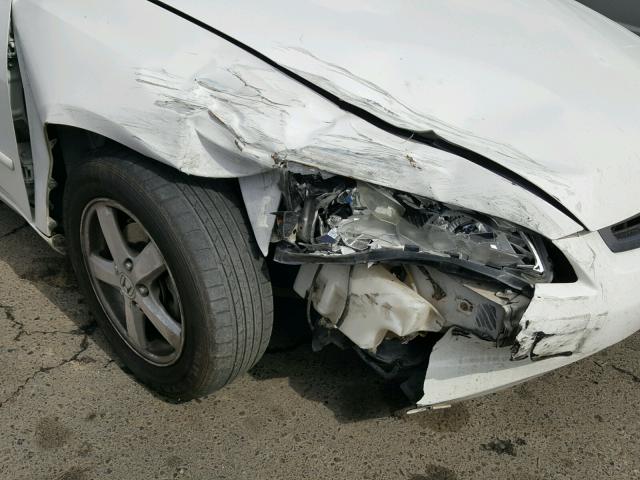 1HGCM56824A114272 - 2004 HONDA ACCORD EX WHITE photo 9