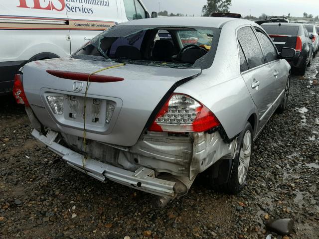 1HGCM56486A178445 - 2006 HONDA ACCORD LX SILVER photo 4