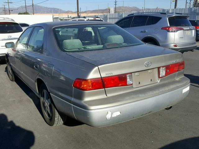 JT2BG22KX10569236 - 2001 TOYOTA CAMRY CE GRAY photo 3