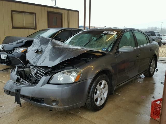 1N4AL11D26C256916 - 2006 NISSAN ALTIMA S GRAY photo 2