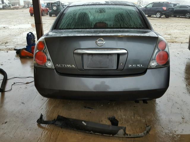 1N4AL11D26C256916 - 2006 NISSAN ALTIMA S GRAY photo 9