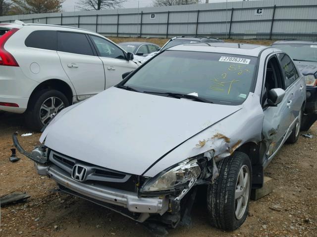 1HGCM56815A061744 - 2005 HONDA ACCORD EX SILVER photo 2