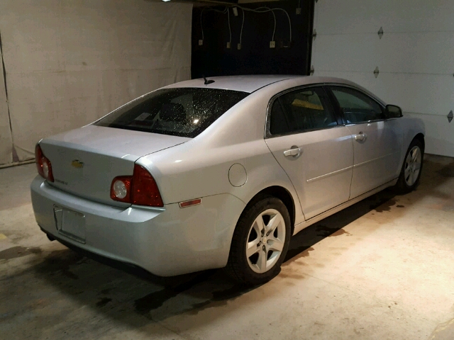1G1ZC5EB6AF225536 - 2010 CHEVROLET MALIBU SILVER photo 4