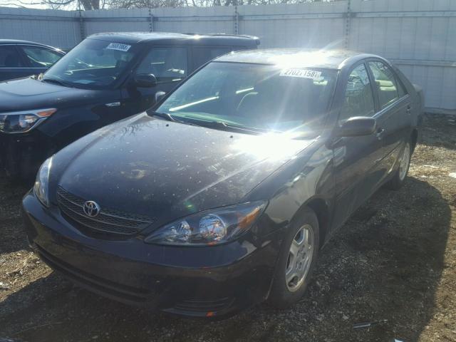 4T1BE32K52U630422 - 2002 TOYOTA CAMRY LE PURPLE photo 2