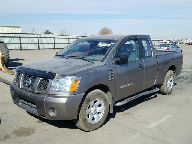 1N6BA06A26N572766 - 2006 NISSAN TITAN XE GRAY photo 2