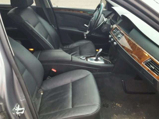 WBANV13568CZ60399 - 2008 BMW 528 XI GRAY photo 5