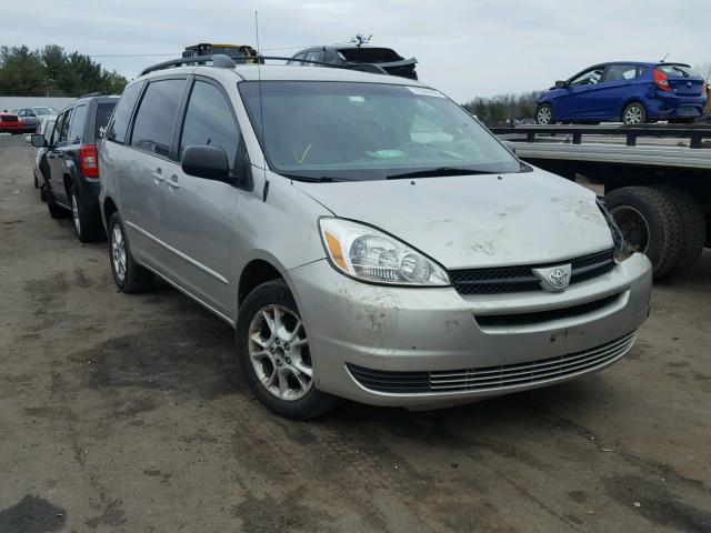 5TDBA23C04S024938 - 2004 TOYOTA SIENNA LE SILVER photo 1