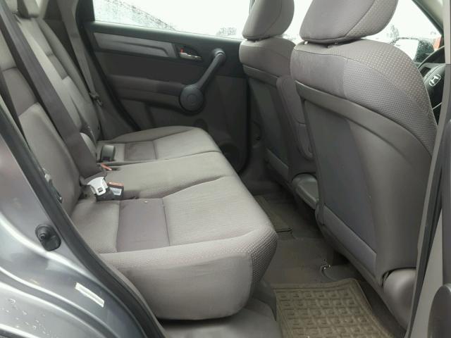 JHLRE38388C009163 - 2008 HONDA CR-V LX SILVER photo 6