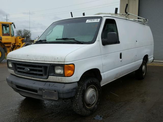 1FTNS24LX4HA04743 - 2004 FORD ECONOLINE WHITE photo 2